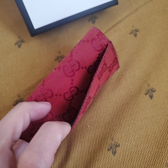 Gucci Keycase - Picture 7 of 9